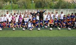 Mersin Üniversitesi'nde yüzlerce çocuk ve genç, dijital bağımlılıktan uzak sporla yetişiyor