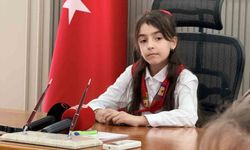 Minik vali okullarda güvenlik tedbirlerinin artırılması talimatı verdi