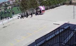 Minik yüreklerin polise yaptığı jest kalpleri ısıttı