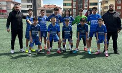 Minikler hazırlık maçında gol oldu yağdı