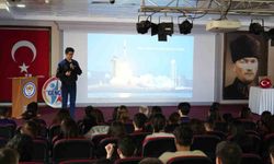 Muğla'da uzay rüzgarı Türkiye'nin ikinci astronotu Atasever gençlerle buluştu