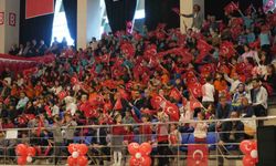 Niğde'de 23 Nisan Coşkusu tören ve gösterilerle kutlandı