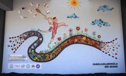 Nilüfer'de renkli dayanışma: Sanat ve sevgi panosu