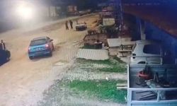 Önce konuştu, sonra çarptı: O anlar kameraya yansıdı