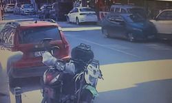 Otomobil park halindeki araca çarpıp takla attı