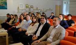 Özhelvacı: 'Yapay zekâ, rekabet gücünü şekillendiren stratejik bir unsur'