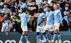 Premier Lig'de zirve yarışışında Manchester City, Arsenal'i mağlup etti