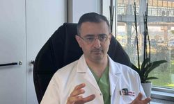 Prof. Dr. Yüksel Çiçek: 'Kalp krizinde ilk 1 dakika hayat kurtarıyor'