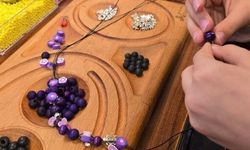 Şehzadeler'de minik eller takı tasarlayacak