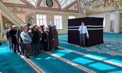 Selendi'de hacı adaylarına eğitim semineri