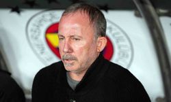 Sergen Yalçın değişiklik yapmadı