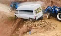 Siirt'te şiddetli yağış hayatı olumsuz etkiledi