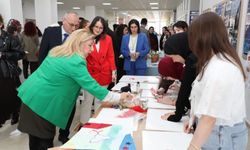 Sinop'ta bitkilerin dünyası tuvale taşındı