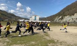 Sinop'ta çocuklar eğlenerek sağlıklı yaşamı öğreniyor