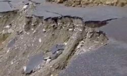 Sinop'ta heyelan: Grup yolu ulaşıma kapandı