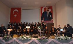 Sinop'ta Türk halk müziği konseri