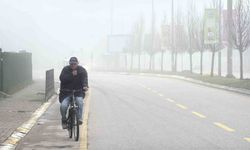 Sis şehri etkisi altına aldı, görüş mesafesi 10 metreye kadar düştü