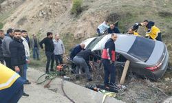 Sivas'ın Suşehri ilçesinde trafik kazası, 3 yaralı