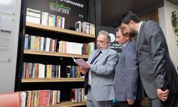 Talas Belediyesi'nden personele 'İyileştiren Kütüphane' hediyesi