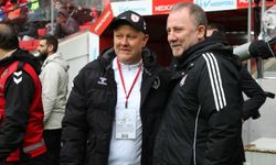 Trendyol Süper Lig: Samsunspor: 0 - Beşiktaş: 0 (Maç devam ediyor)