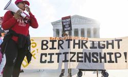 Trump, Yüksek Mahkeme duruşmasına katılan görevdeki ilk başkan oldu