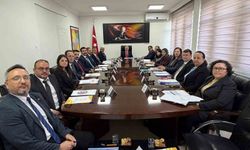 Vali Turan: 'Sosyal devlet anlayışının en önemli unsurlarından biri ihtiyaç sahibi vatandaşlara zamanında ulaştırılan mekanizmalardır'