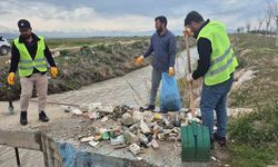 Van Gölü'nün sessiz kahramanları için yol temizliği