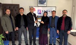 VEDAŞ ekiplerine muhtarlardan anlamlı teşekkür