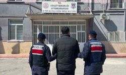 Yaklaşık 22 yıl hapis cezasıyla aranan şahsı jandarma yakaladı