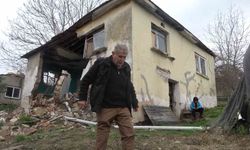 Yan parseldeki inşaat nedeniyle evsiz kaldılar