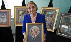84 yaşında, hobi olarak başladığı keçe sanatında şuan kendi sergisini açmak istiyor