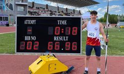 Adil Sani Konukoğlu Spor Lisesi öğrencisi cirit atmada Türkiye şampiyonu oldu