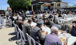 Ahlatlıburun köyünde geleneksel köy hayrı düzenlendi