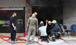 Antalya'da sünger dolu depoda korkutan yangın