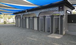 Arafat'ta yüksek klimalı ve koltuklu çadır hizmeti, kavurmalı pilav ikramı