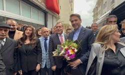 Bakan Bayraktar MHP Eskişehir İl Başkanlığı'nı ziyaret etti