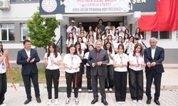 Başkan Bozkurt'tan TÜBİTAK Bilim Fuarı'na ziyaret