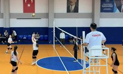Bilecik'te liseler arası voleybol müsabakası nefes kesti