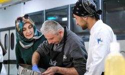 Bilecik'te özel ihtiyaçlı bireyler pasta ve tatlı yaptı