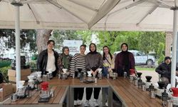 Biri filtre kahve yaptı, diğeri Türk kahvesi: Kuşaklar arası köprü