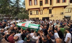 Bursaspor taraftarı Ertuğ Toker son yolculuğuna uğurladı