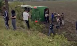 Çanakkale'de otobüs devrildi: Çok sayıda yaralı var