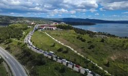 Çekerek Millet Bahçesi bayram tatilinde yoğun ilgi gördü, araç kuyrukları oluştu