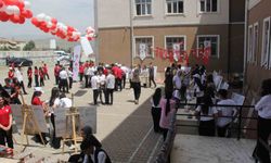Cizre'de öğrenciler projelerini görücüye çıkardı