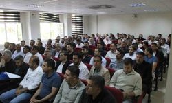 Cizre'de okul müdürleri toplantısında eğitim masaya yatırıldı
