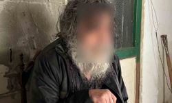 Çöp evin altından dram çıktı: 'Bir senedir dışarı çıkmıyorum'