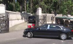 Cumhurbaşkanı Erdoğan anne ve babasının kabirlerini ziyaret etti
