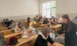 Diyarbakır'da veliler okudukları kitaptan sınava tabii tutuldu