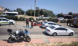 Erdemli'de 4 otomobil birbirine girdi: 1 yaralı