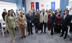 Gençler için Dijital Gençlik Merkezi açıldı